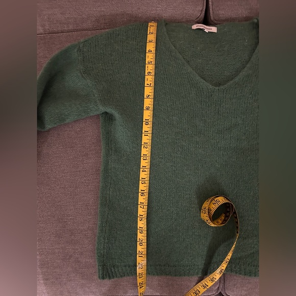 MOHAIR-WOOL BLEND V-NECK SWEATER - Picture 13 of 13